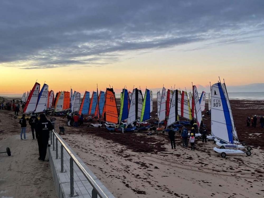 Vente de chars à voile près de la Baie de Somme