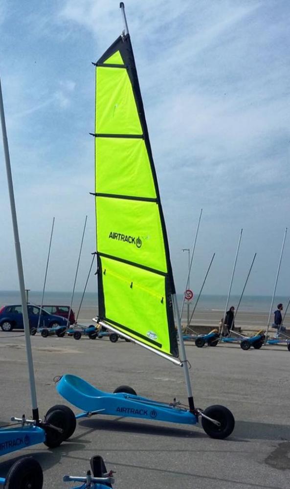 Vente de chars à voile près de la Baie de Somme